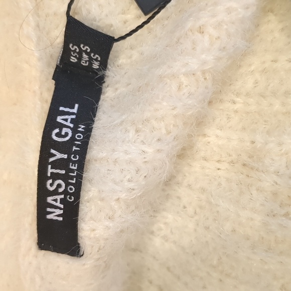 Nasty Gal What a Pearl Wants Knit Cardigan and Matching Shorts Lounge Set Small - Picture 4 of 6